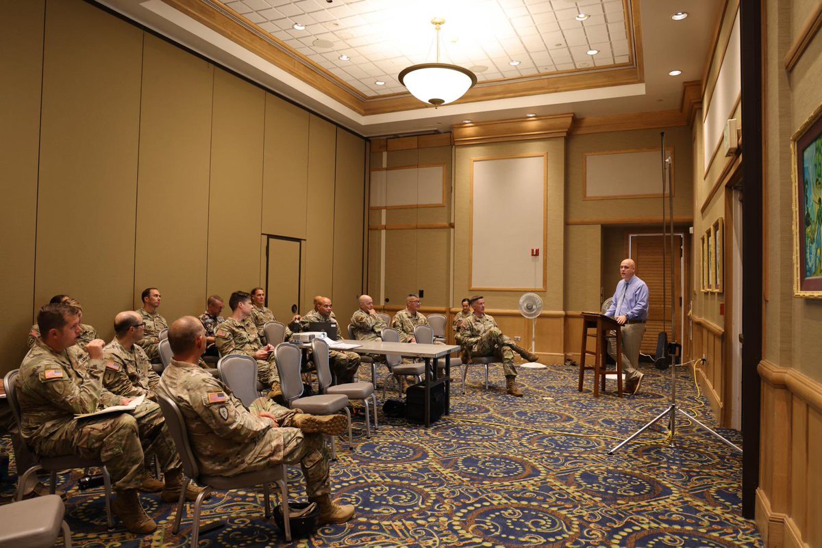 USARPAC's tweet photo. 🇺🇸 USARPAC IG Symposium 🌺

Fort Shafter was the venue for this year’s U.S. Army Pacific Inspector General Symposium, bringing together IG professionals from throughout the Pacific to reinforce Army values and achieve excellence in every mission. #USARPAC #ArmyIG #Integrity https://t.co/YwdUsHKDxa