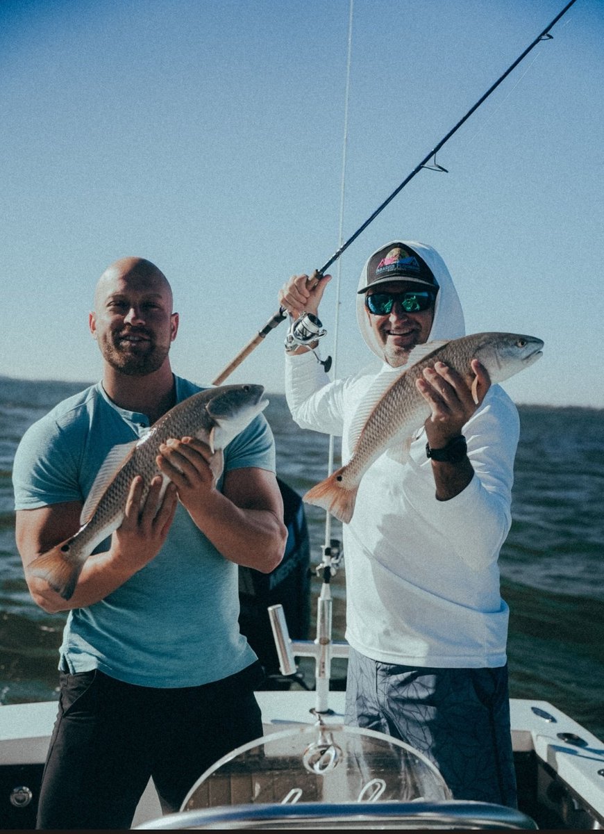 LeOslice1's tweet photo. Epic day on the water with @TSMViss and @austin1johnson. Grateful for these guys. Couldn't have asked for better weather. https://t.co/5UMrHACkFg