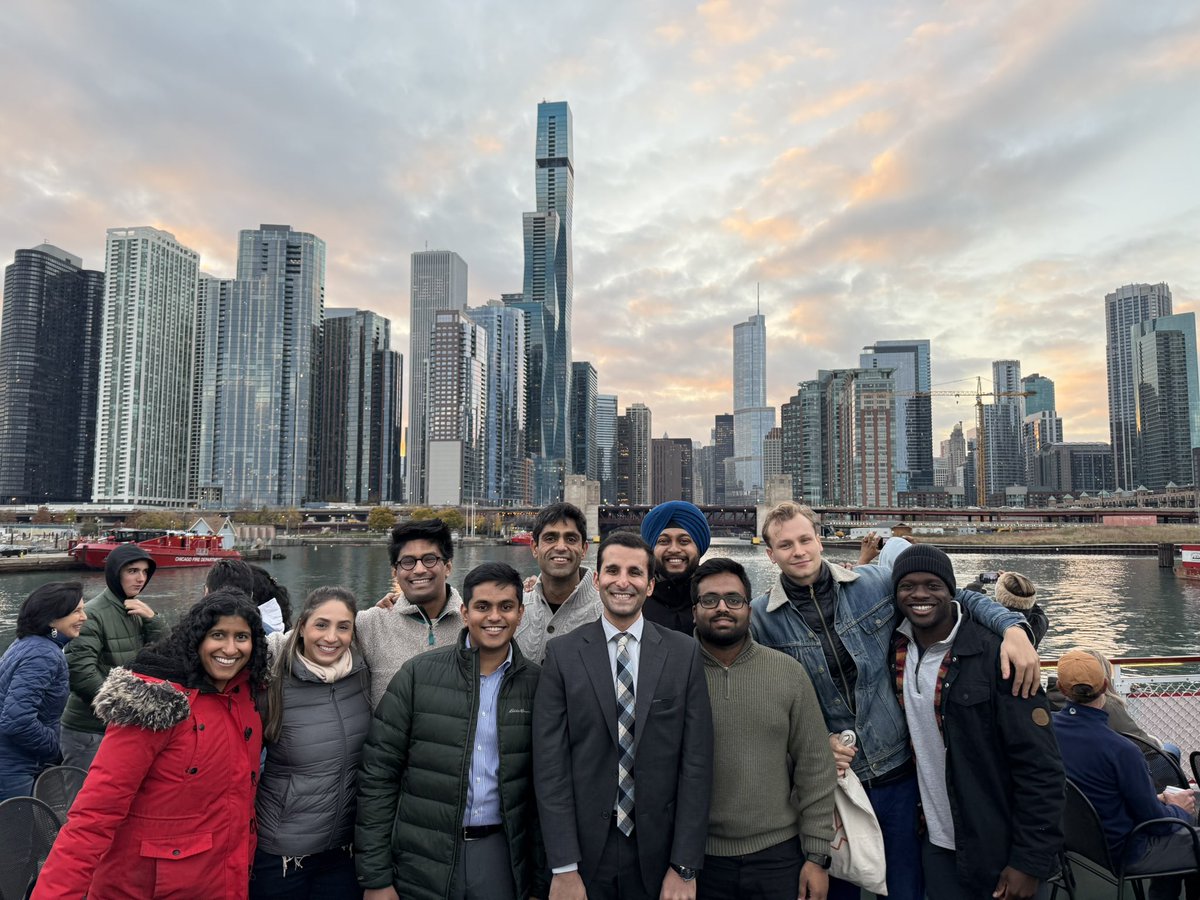 The lab that sails together, stays together ❤️