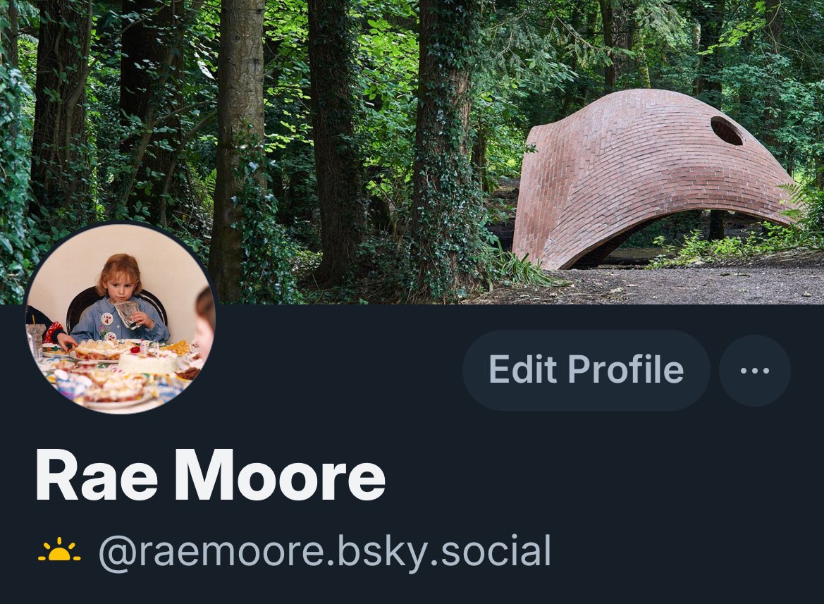 Rae Moore tweet media