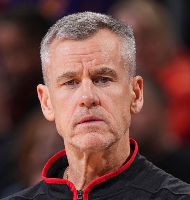 Billy Donovan:
   Before Cavs Game         After 1st Quarter