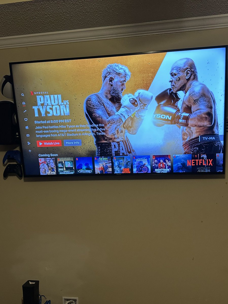 KiloBravo_5's tweet photo. I’m tuning in ONLY because of @MikeTyson. #PaulVsTyson #Netflix https://t.co/QhX194XILm