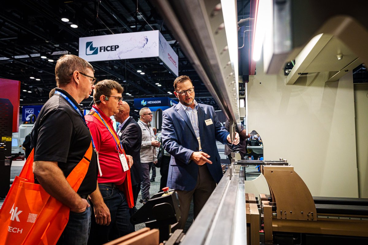 FabtechExpo's tweet image. FABTECH is more than an event—it’s a community. A place to connect, share knowledge, and shape the future of manufacturing together. 💡🤝 See any familiar faces below? 

#FABTECH2024 #TBT
