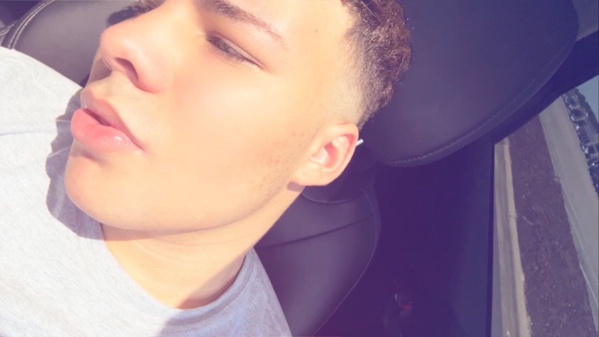 𝑅𝑎𝑦𝑛𝑒 𝑊𝑒𝑠𝑡𝑤𝑜𝑜𝑑 🎀 tweet media