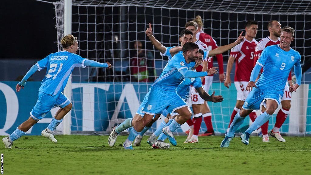 BenSJ2007's tweet photo. 🇸🇲 San Marino, the lowest ranked national team in the world have picked up more points in their last 3 games (4️⃣) than #QPR have in their last 8 games (3️⃣).

San Marino, despite winning only TWO games in over 37 YEARS, have won a game more recently than QPR too.  🏆 

Oh dear. 😬 https://t.co/EuoZBPn7BU