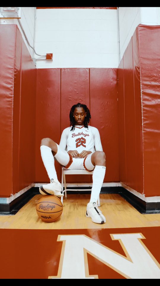 tooshiftyrico's tweet photo. My time is Now!! #year4 @d1jwalk @HankampScott @CoachNateMinnoy @TheDZoneBBall @KevinMoses38 https://t.co/ENNU3IZWhM