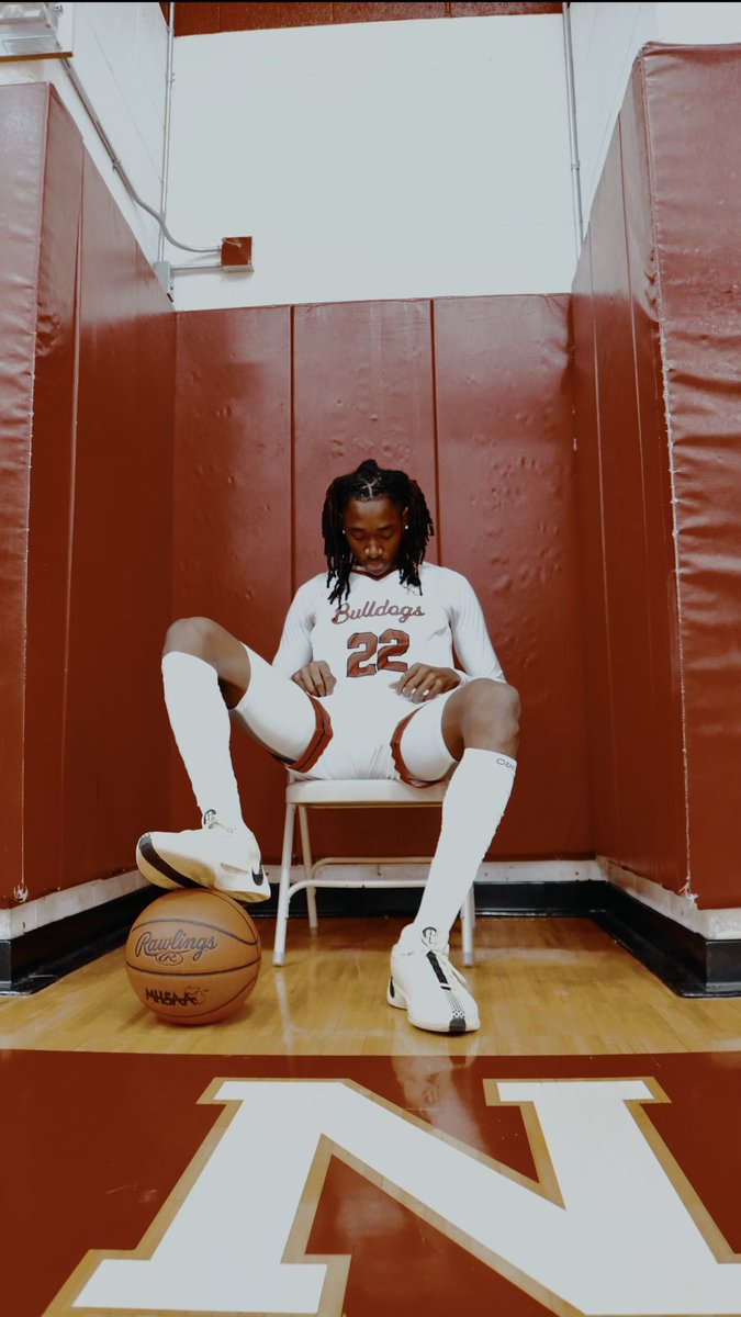 tooshiftyrico's tweet photo. My time is Now!! #year4 @d1jwalk @HankampScott @CoachNateMinnoy @TheDZoneBBall @KevinMoses38 https://t.co/ENNU3IZWhM