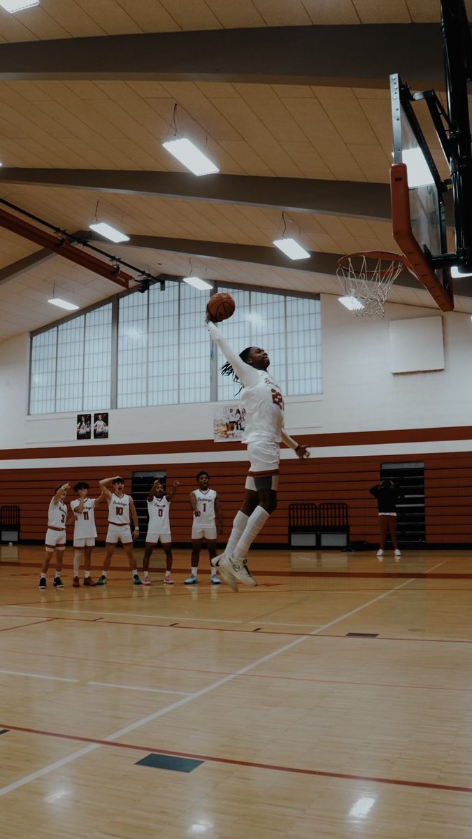 My time is Now!! #year4 @d1jwalk <a href="/HankampScott/">Scott Hankamp</a> <a href="/CoachNateMinnoy/">Coach Nate</a> <a href="/TheDZoneBBall/">The D Zone Basketball</a> <a href="/KevinMoses38/">Kevin Moses LLC</a>