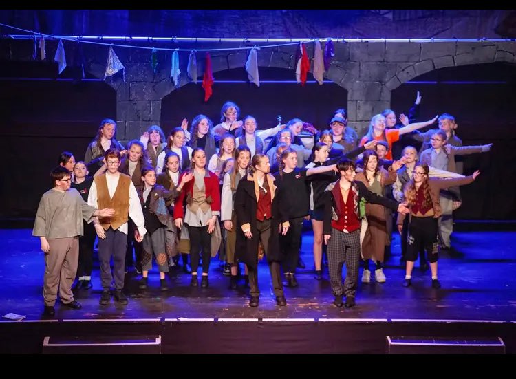 Tortytales's tweet photo. @6MWallacestone R and C in Falkirk Youth Theatre’s Oliver. Terrific urchins! https://t.co/3yr7QwtrnU