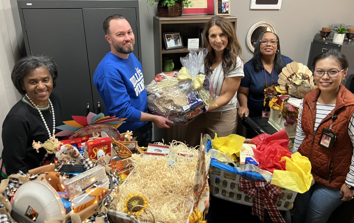 Many thanks to FBISD Organizational Development for donating Thanksgiving Meals to 7 Dulles families!