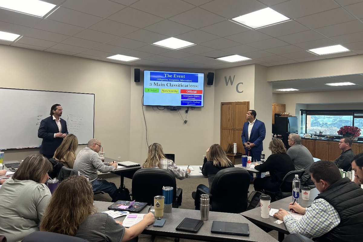PremierEDLeader's tweet image. 🚨A spectacular on-site investigative training at @WCDistrict!
22 leaders from 6 districts including @shcsd, @ClearLakeCSD, @algonacsd, @SVJags and @FDCSD engaging in professional learning and collaboration. 🏫