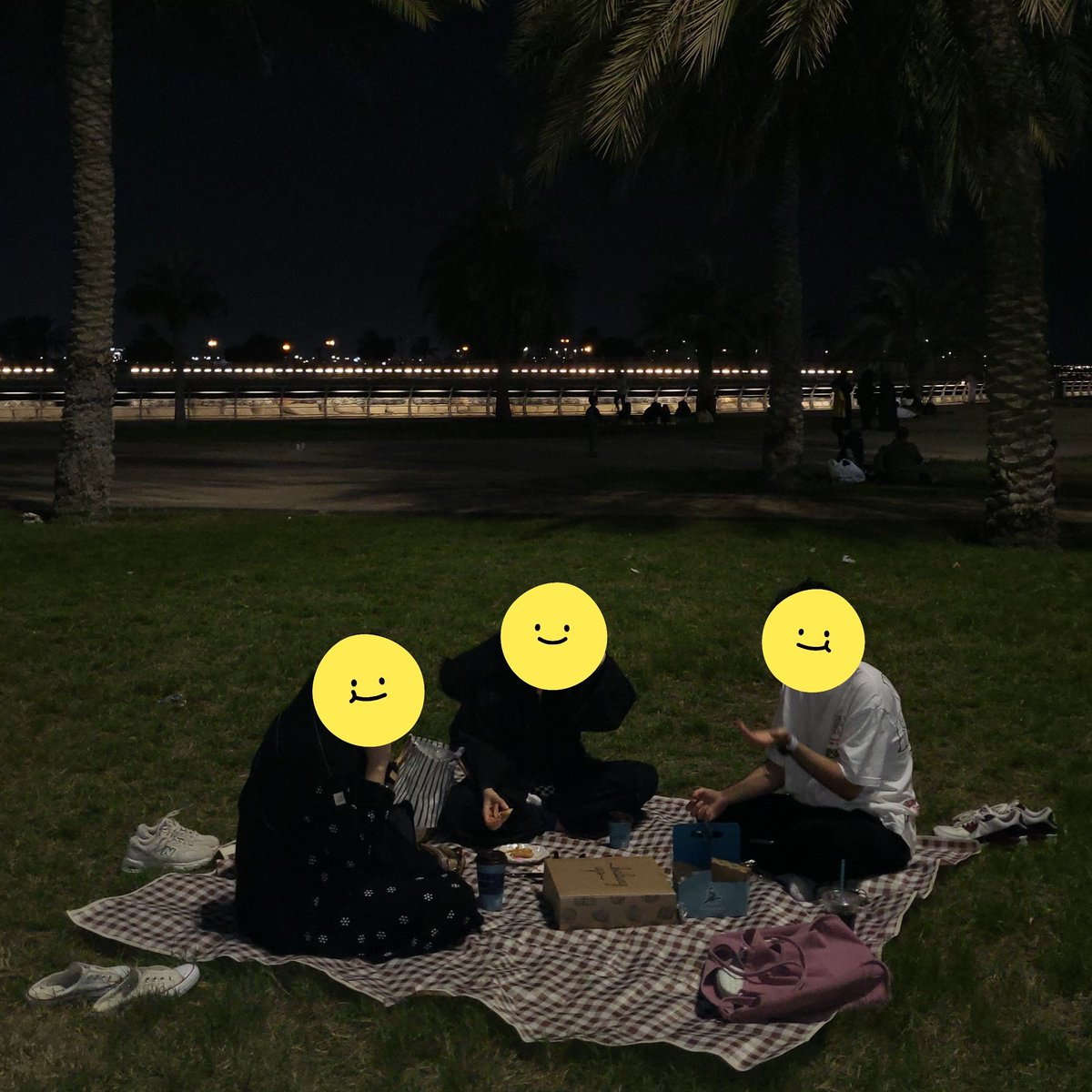 saraa0395's tweet photo. 15Nov2024 🌃🥐☕️🍂🌴 https://t.co/LydCbEqZ3w