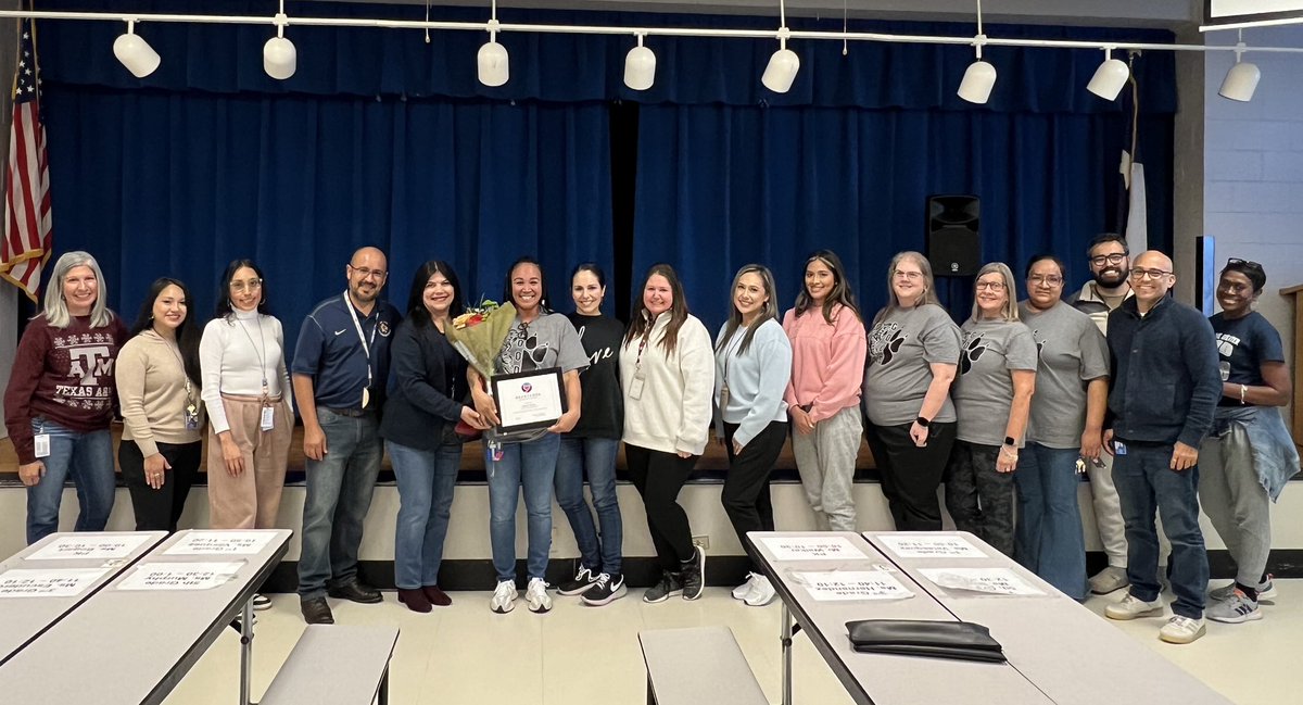 IrvingISD's tweet photo. We are so proud to award the #HeartCore award to #myIrvingISD PASS Aid, Kisty Tobar! She was nominated by 1️⃣5️⃣ of her fellow @JohnRGood educators for embodying the core values of Empathy, Integrity, Safeguard and Ambition in her day to day work! Thank you for your passion and love for our students ❤️