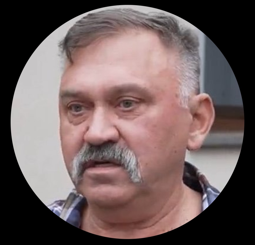 Dieser Mann ist ein #Ehrenmann.
Und kein #Schwachkopf wie so manch anderer! 👍😉