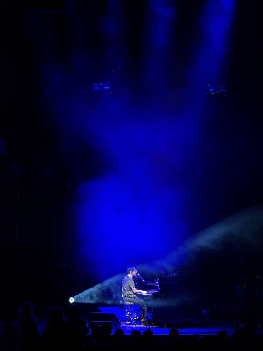 Glenn Ross π (@glennrossgolf) on Twitter photo Amazing night with <a href="/jamiecullum/">Jamie Cullum</a> and his incredible band. Of you can find better group of talented musicians anywhere Iβd love to see them. Like having warm honey poured over your soul! #amazing Amazing night with <a href="/jamiecullum/">Jamie Cullum</a> and his incredible band. Of you can find better group of talented musicians anywhere Iβd love to see them. Like having warm honey poured over your soul! #amazing