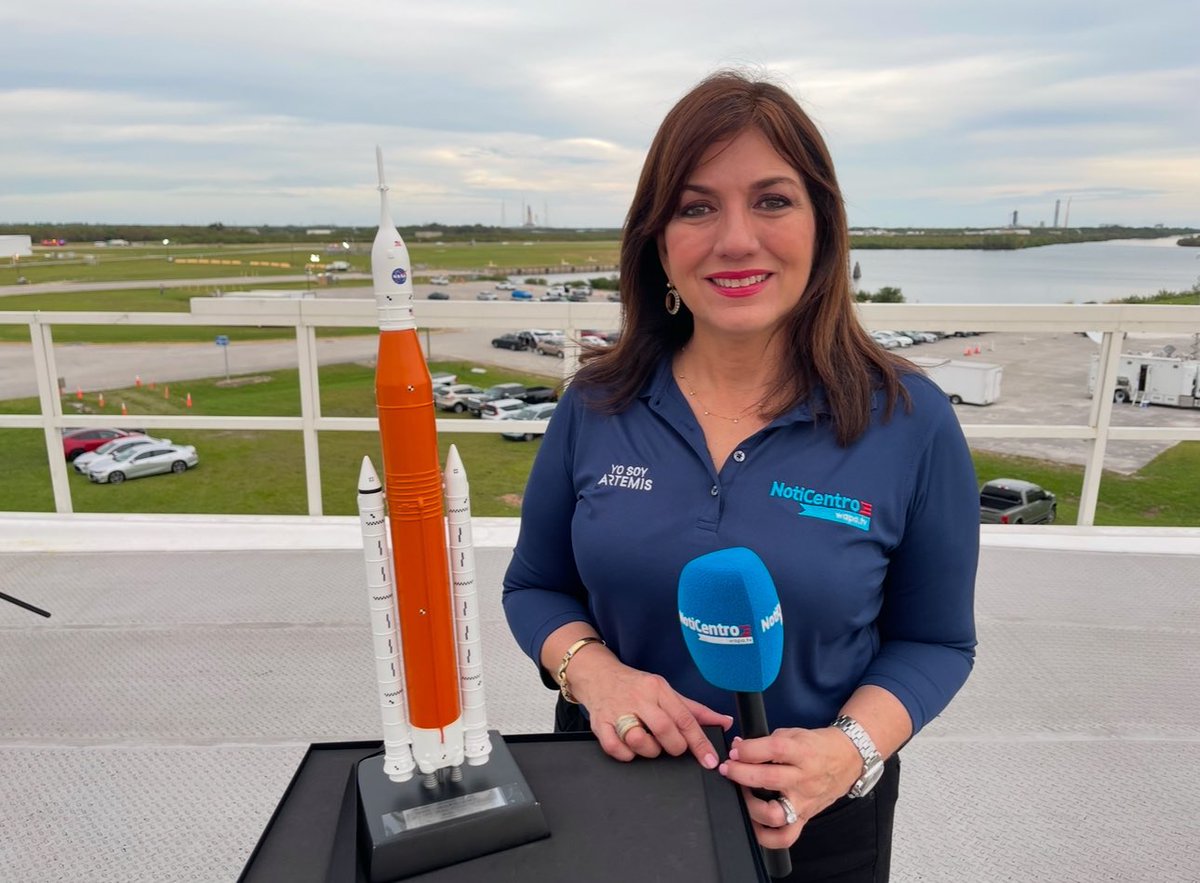 Como pasa el tiempo…ya se cumplen 2 años del lanzamiento de la misión #Artemis, donde obtuvimos el “Premio Emmy” por cobertura continua #YosoyArtemis llevándoles la historia de boricuas en <a href="/NASA/">NASA</a>, programa especial y de la transmisión en vivo del despegue de Artemis I. Junto a