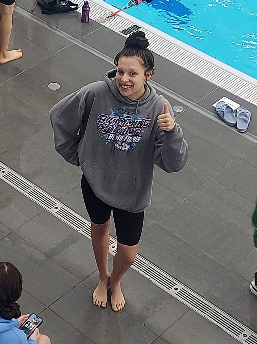 J. Fontana (@fontanavb) on Twitter photo LET'S GO!! Bella swims into tomorrow's B Final for the 200 Free!!
#IHSA #letskeepswimming
<a href="/Coach_Fontana/">Coach Fontana 🏈</a> <a href="/CLsouthathletic/">CLSathletics</a> LET'S GO!! Bella swims into tomorrow's B Final for the 200 Free!!
#IHSA #letskeepswimming
<a href="/Coach_Fontana/">Coach Fontana 🏈</a> <a href="/CLsouthathletic/">CLSathletics</a>