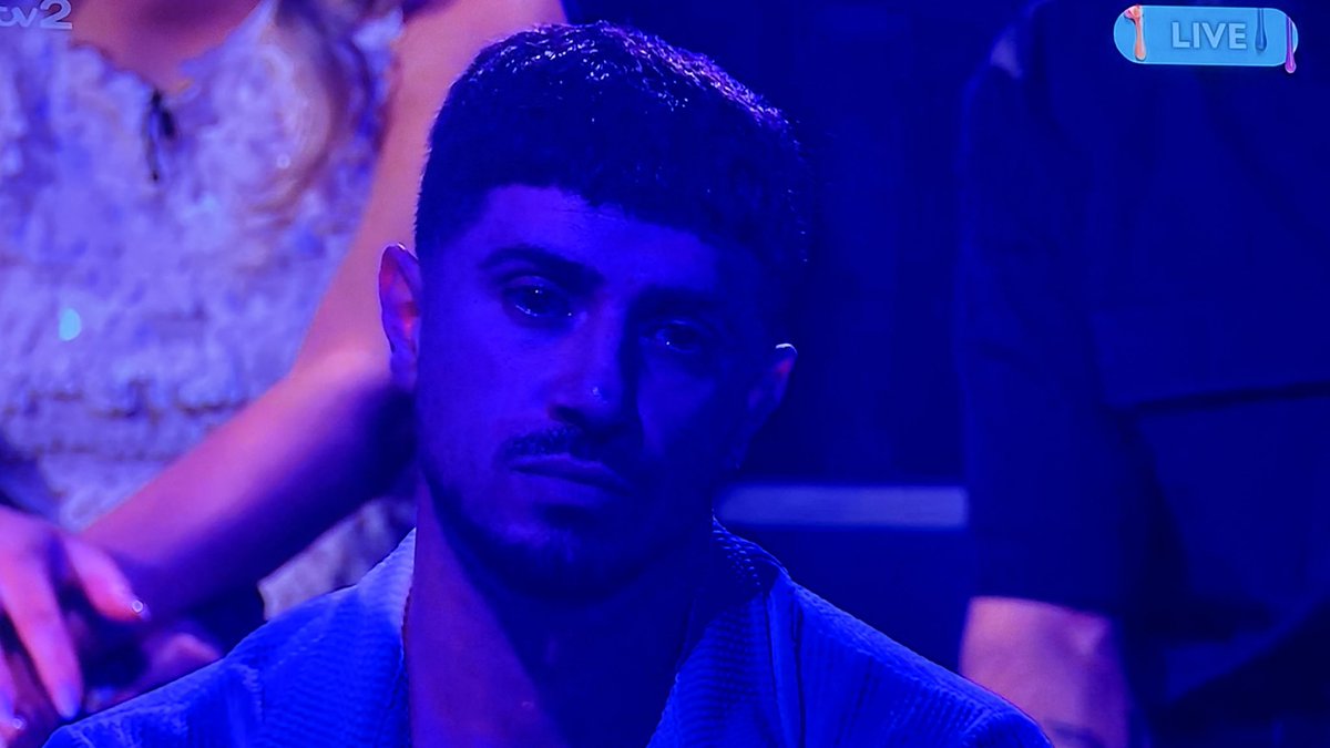 d_loughins's tweet image. 6 weeks was worth it for this #BBUK