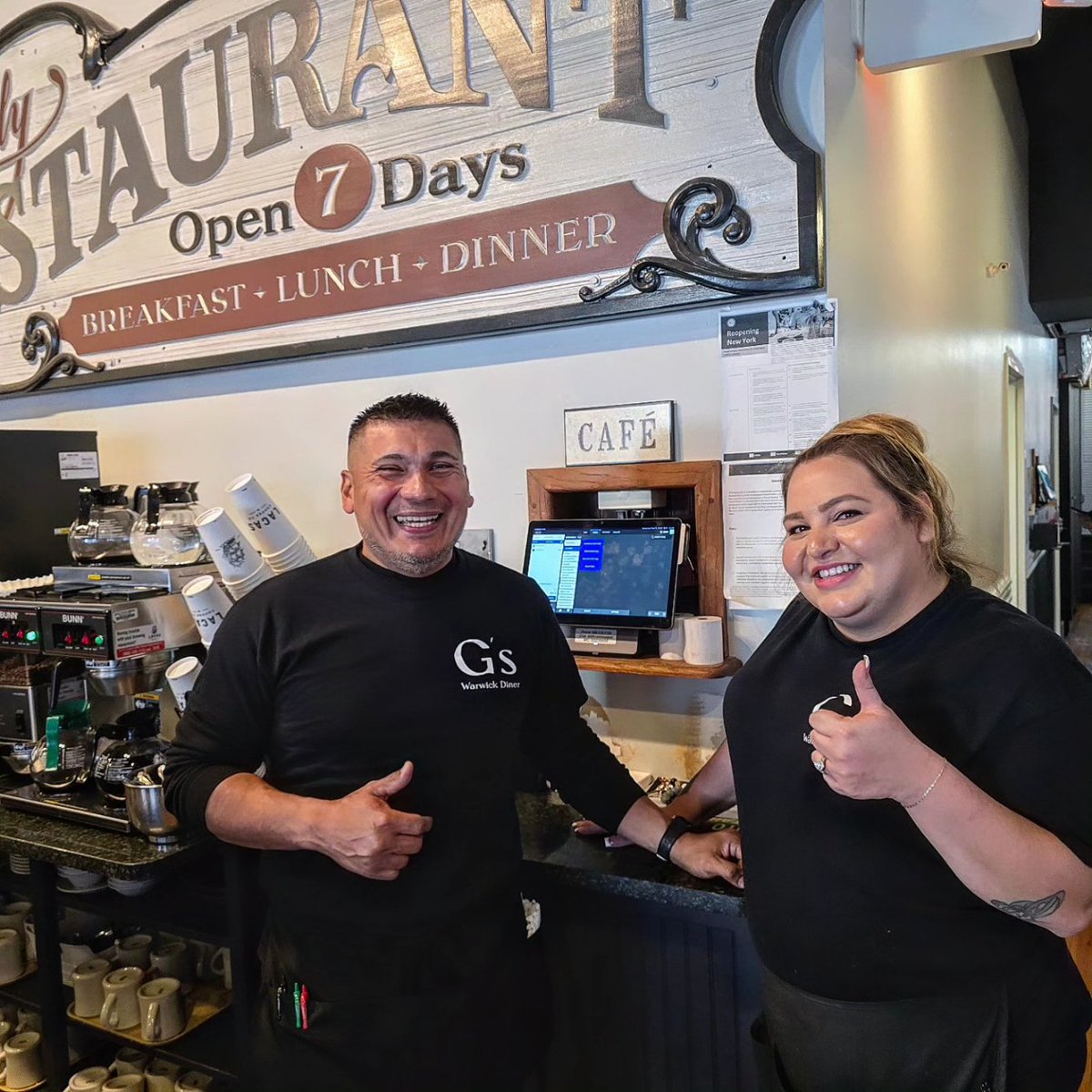 kyleud_Skytab's tweet image. Congratulations  G&apos;s Warwick Diner in Warwick NY blasting off their Grand Opening with @SkyTabPOS  @Shift4 to Streamline their operations! 💪🚀 #Shift4 #SkyTab