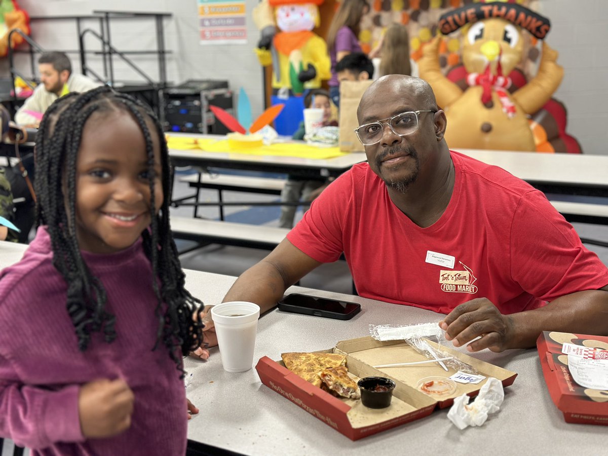 It’s been a great week at Ridgewood! We loved serving our families at the holiday luncheon! We can’t wait to do it again in December! Have a GREAT weekend!