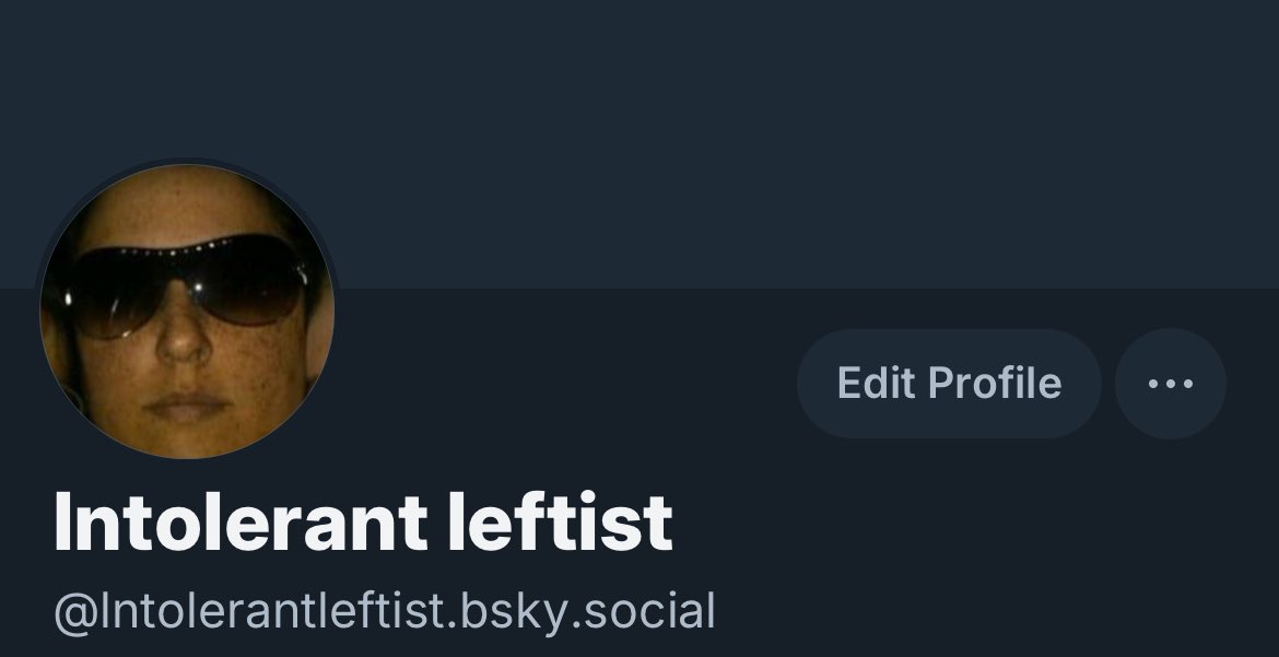 lntolerant leftist ™️ 🏳️‍🌈🏳️‍⚧️✊🏽 tweet media