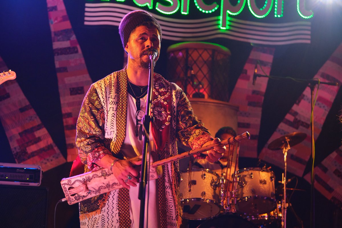 omafif2's tweet photo. Gnawa Trance Fusion @ Musicport Frstoval. https://t.co/CaNtevA6JB