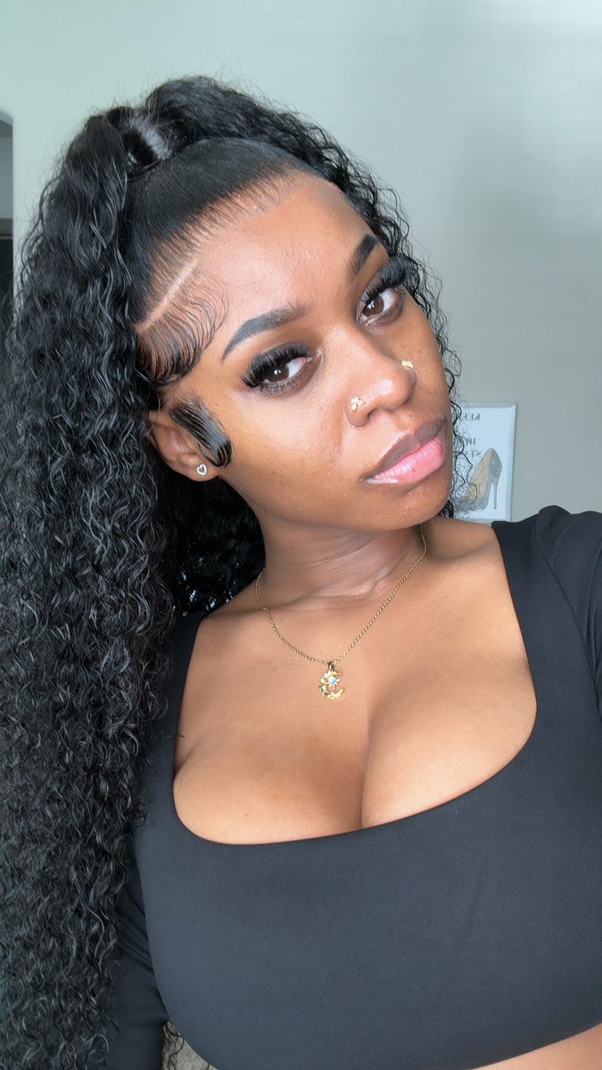 TherealLinadoll's tweet photo. That pretty and humbled God fearing girls girl 🫶🏾 https://t.co/1Cosfx2MWo