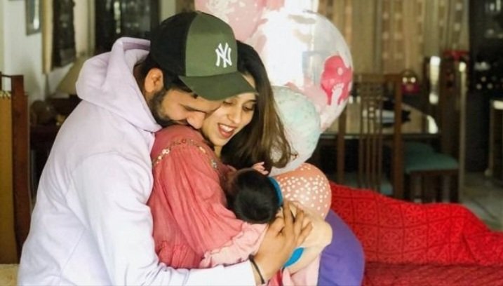 WELCOME JUNIOR HITMAN ❤️.... 
🌝 Please suggest a good name for junior hitman 🤞🥰
#RohitSharma𓃵