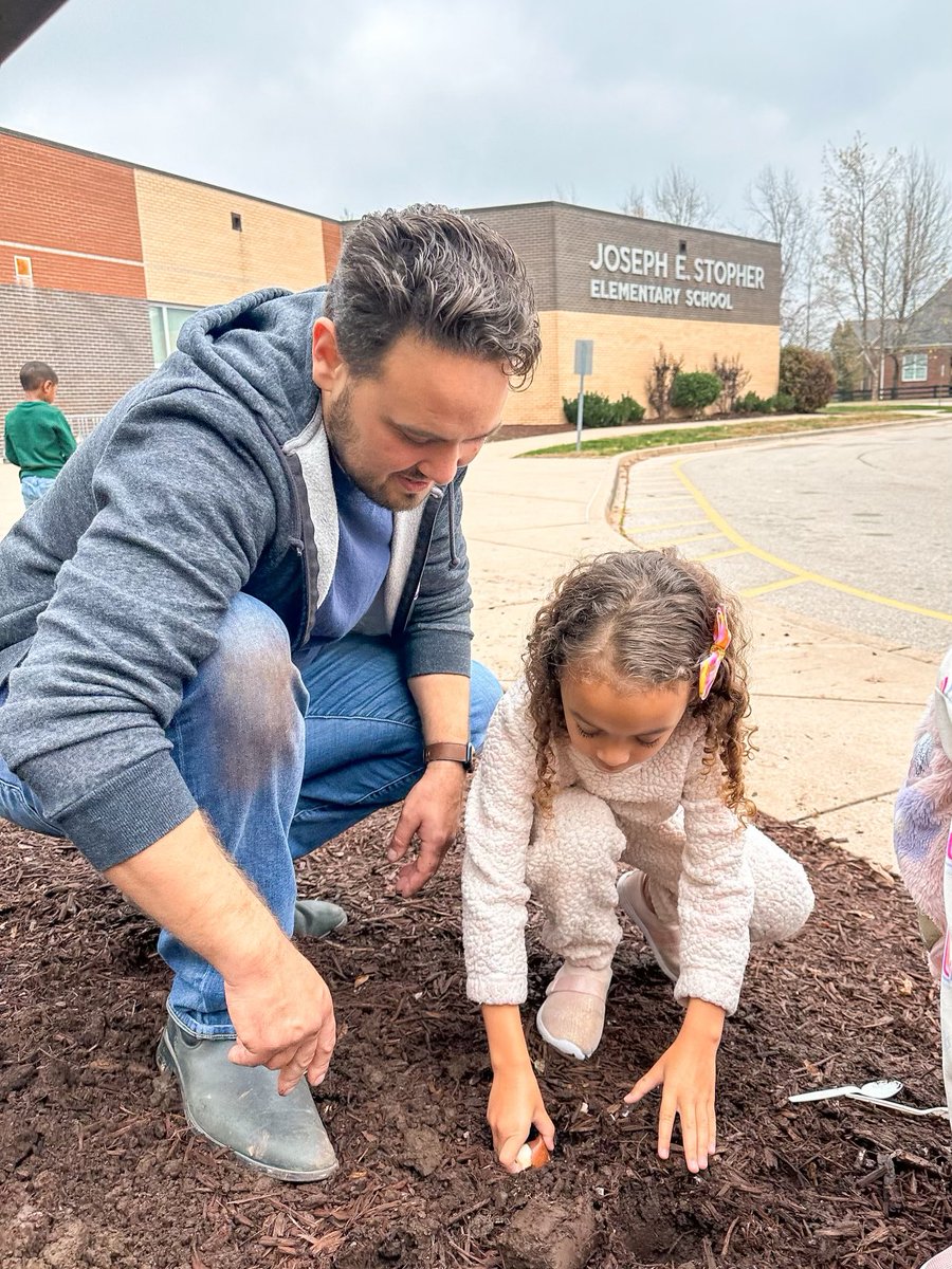 Stopher Elementary tweet media