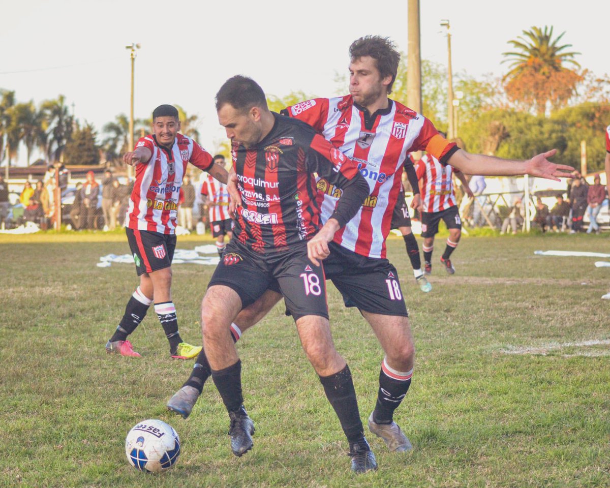 😮‍💨 𝑳𝒂𝒔 𝒄𝒂𝒍𝒍𝒆𝒔 𝒏𝒐 𝒐𝒍𝒗𝒊𝒅𝒂𝒏. 

𝐄𝐥 𝐓𝐢𝐭𝐨, <a href="/AgustinPeraza6/">Agustin Peraza</a>.