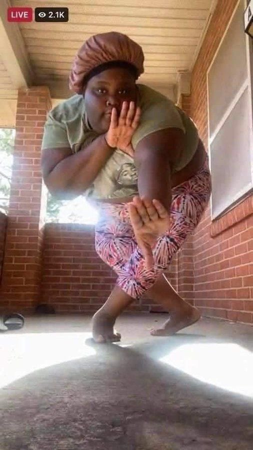 “wait, they don’t love you like i love you, wait”