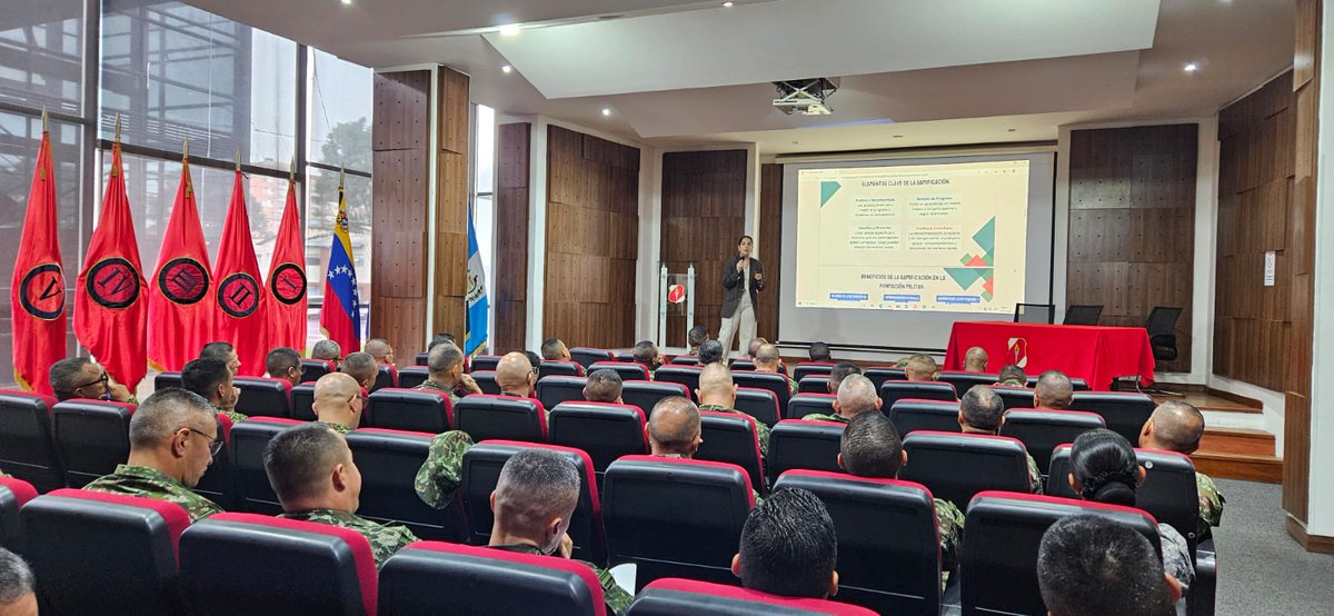 ANEES_ARC's tweet photo. la Academia Naval de Estudios Estratégicos de la Armada Nacional de Colombia llevó a cabo el Seminario de Juegos de Guerra, diseñado para el Programa Integral de Suboficiales de Alta Jerarquía de las Fuerzas Militares PISAJ.  #elazulquenosune🌊 https://t.co/hTXQ7EuuZn