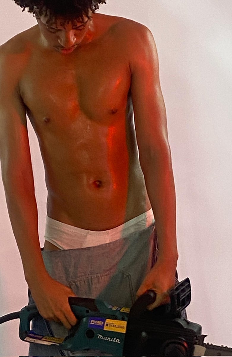 Apolinário tweet media