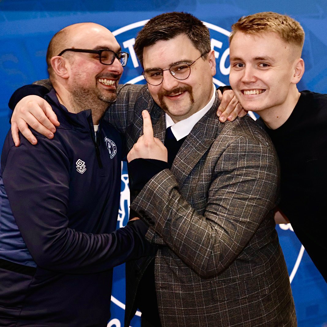 Shrewsbury Town SLO (@shrews_slo) on Twitter photo A massive thankyou and goodbye to <a href="/AshWilkinson90/">Ash Wilkinson</a>, a top, top guy who’s moving on from <a href="/shrewsburytown/">Shrewsbury Town FC</a>. An absolute privilege to work with you, and we wish you all the very best for the future. A massive thankyou and goodbye to <a href="/AshWilkinson90/">Ash Wilkinson</a>, a top, top guy who’s moving on from <a href="/shrewsburytown/">Shrewsbury Town FC</a>. An absolute privilege to work with you, and we wish you all the very best for the future.