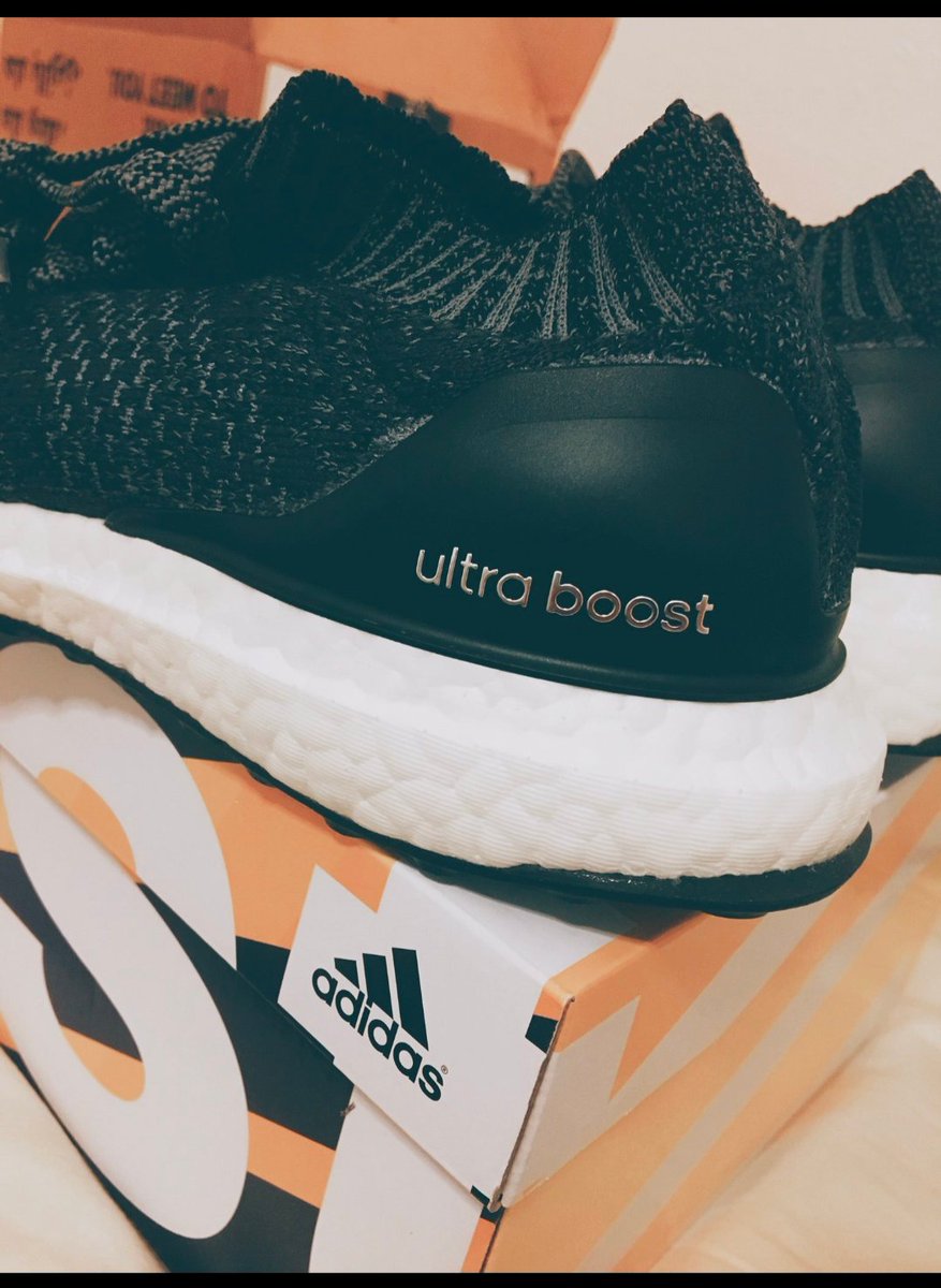 sa_almashaa's tweet photo. لخبراء #المشي
مارأيكم في هذا الحذاء
Ultra boost 
من
adidass 
الترا بوست من أديداس https://t.co/iYU8dcmNa3