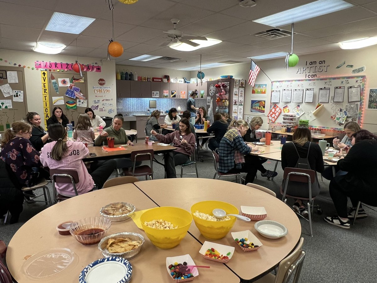TSWildcats_BPS's tweet photo. A little Friday Afternoon Committee (FAC) — Classroom Edition! 🎨🖍️Thanks for hosting, @robertsonsclass &amp; Laura Jones!  After-school crafting isn't just fun—it's a chance to connect, unwind, and strengthen our school community. Making Connections! #bpsne https://t.co/MTERTzS2Bz