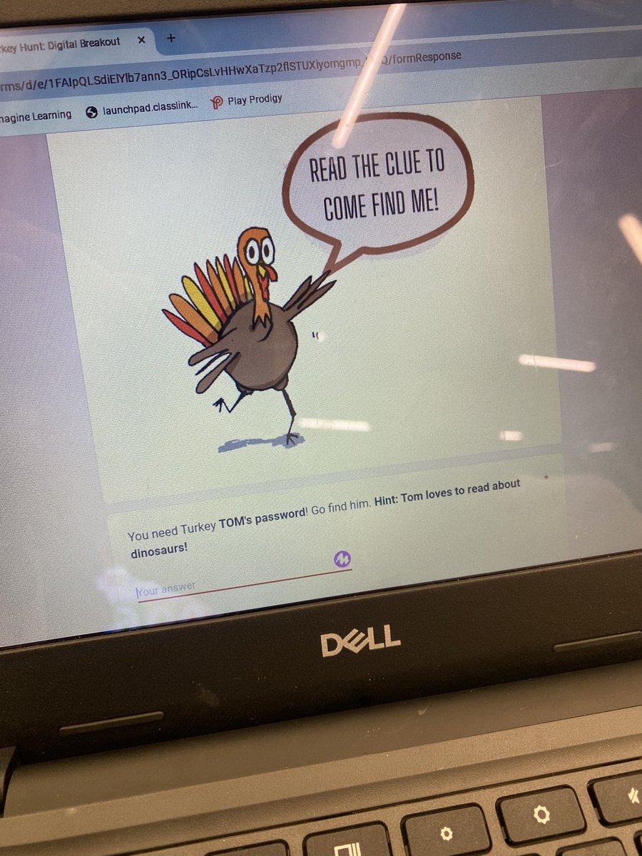 MrsK_Evans's tweet photo. Who has the BEST instructional technologist that creates the coolest Turkey Breakout Rooms? We Do! We turkey trotted our way to fun with @RaynaStrader today and now we are stuffed with joy! https://t.co/X1DP39MV7y