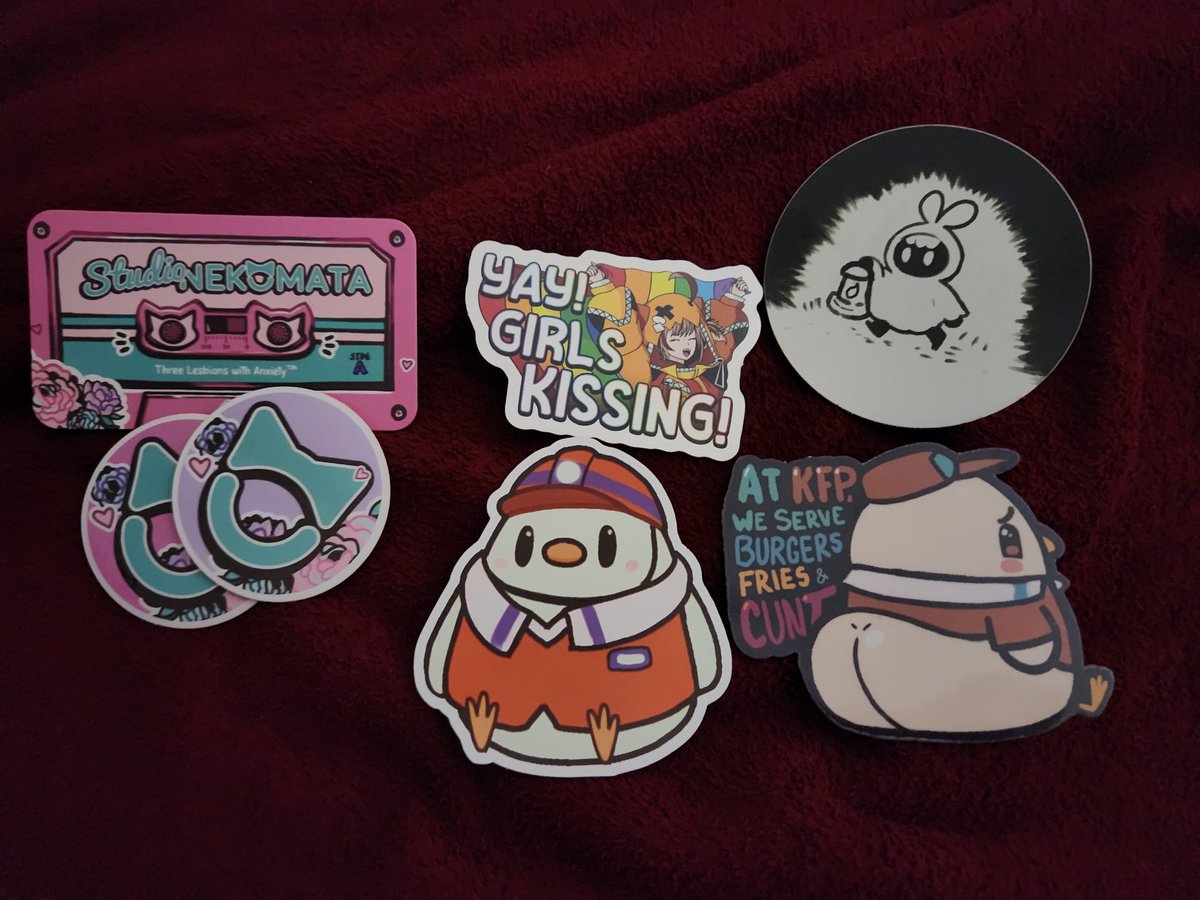 Gnome🐻🪶🪐🔎🐔🎼👧🐱🎩💢 tweet media