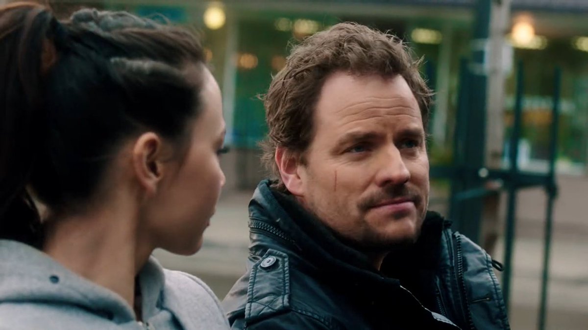 darkmatterfan3's tweet photo. ๐๐ : ๐๐๐ป'๐ ๐๐ต๐ฎ๐ ๐ฎ ๐ฃ๐ฎ๐ฟ๐ฎ๐ฑ๐ผ๐
? (๐ฏ๐
๐ฌ๐ต) #29
๐๐ถ๐ฟ ๐ฑ๐ฎ๐๐ฒ: Jแดสส 28, 2017
#DailyDarkMatter #DarkMatterSeason3 #CanadianScifi #RazaCrew #SciFi #IsntthataParadox #Sciftv #DarkMatterFamily #MelissaONeil #DarkMatter #AnthonyLemke #DarkMatterForever https://t.co/ZLnxuc3L3V