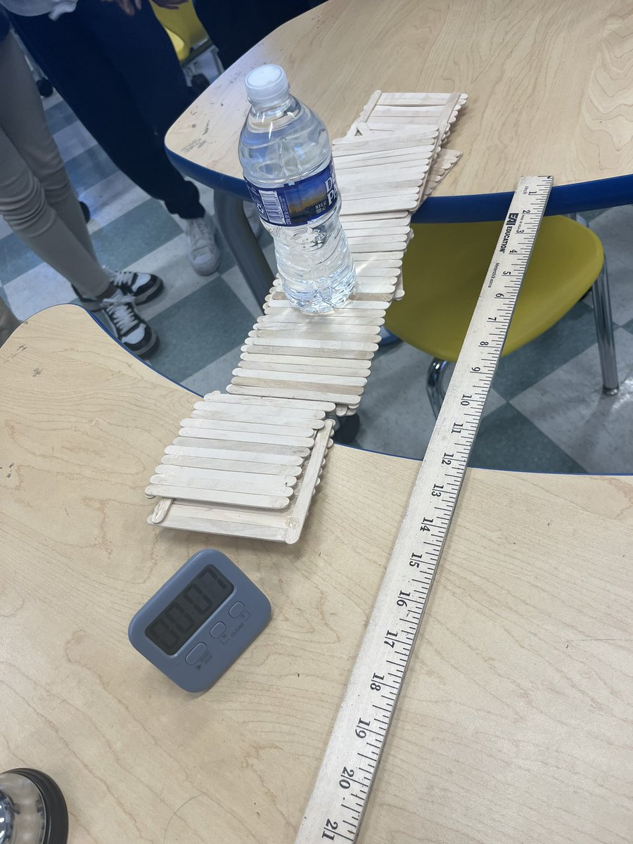 MsPepeLibrarian's tweet image. Fifth grades @s4_belleville &amp;amp; @S3_Belleville finished their bridge construction and testing phase! I’m so happy to report that all bridges were durable enough! #STEMeducation #engineeringdesign @missmacbps