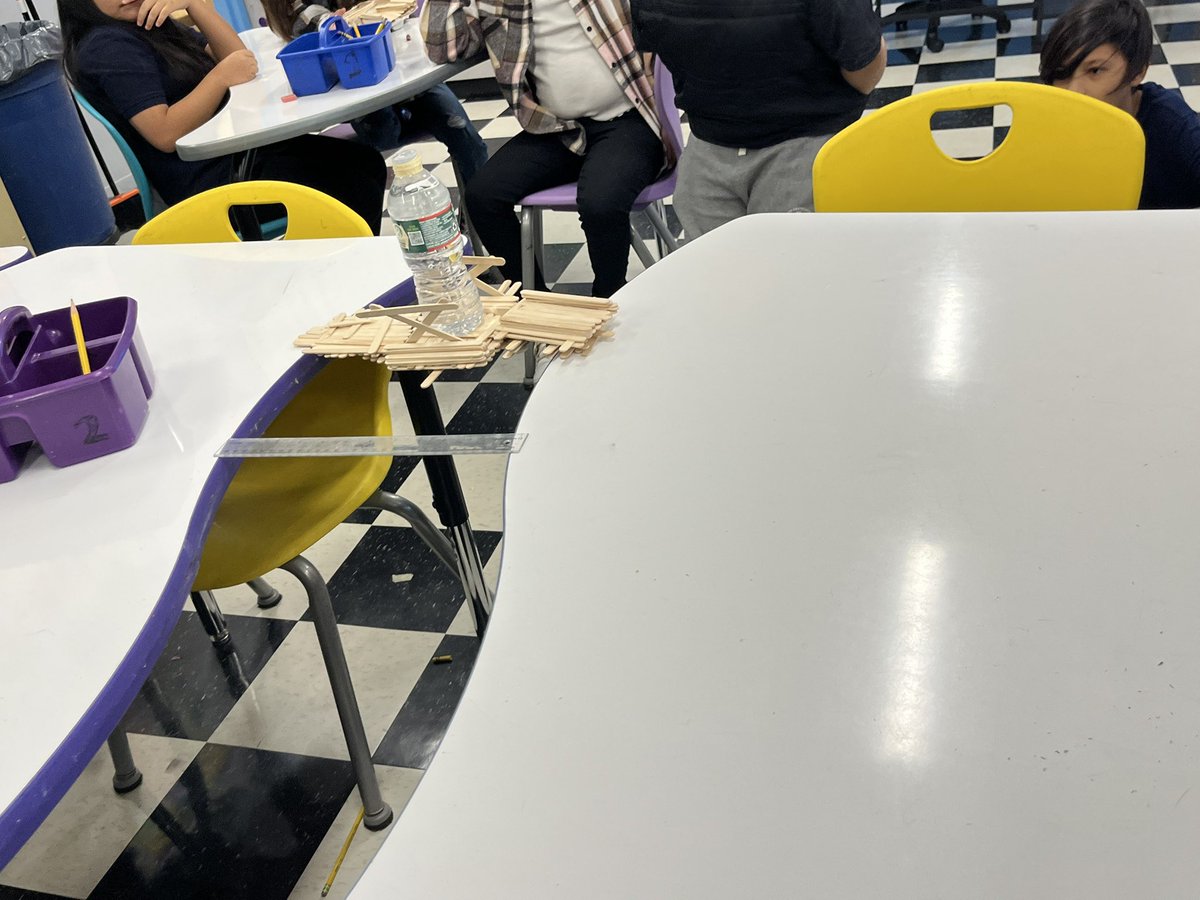 MsPepeLibrarian's tweet image. Fifth grades @s4_belleville &amp;amp; @S3_Belleville finished their bridge construction and testing phase! I’m so happy to report that all bridges were durable enough! #STEMeducation #engineeringdesign @missmacbps
