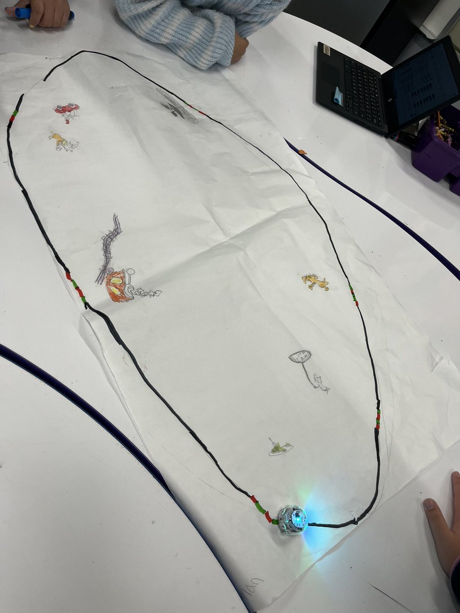 MsPepeLibrarian's tweet image. We had so much fun in 4th grade @S3_Belleville using the @Ozobot to create creative retellings of popular fairytales or children’s stories such as “The Three Little Pigs” and “Green Eggs and Ham” #librarymedia #STEMeducation #screenfreecoding