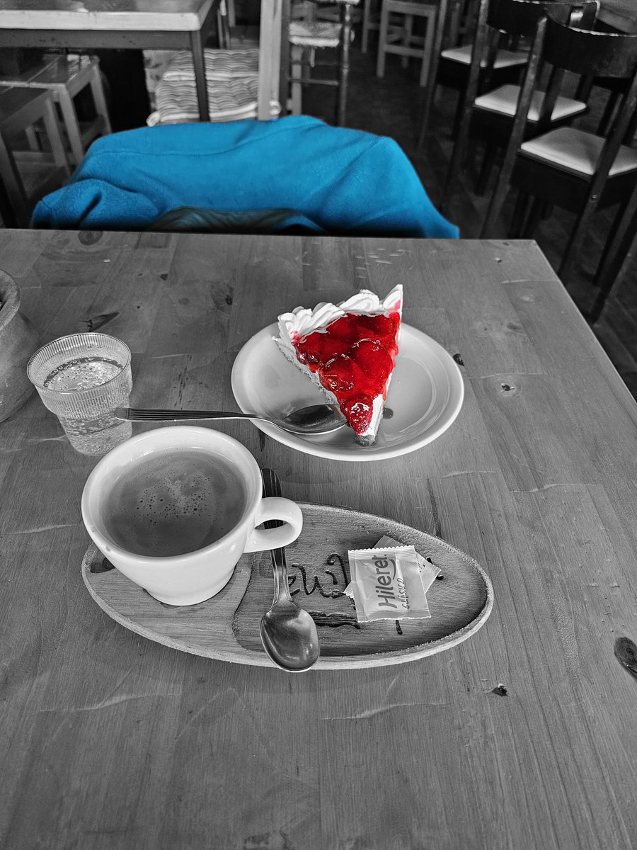 crazy57Alex's tweet photo. #MiFotoBang
#revista_bang
#snack
#straberrycake
💟🔥💯💖❤️🌹❤️🔥🇦🇷 https://t.co/N67xeaoWfw