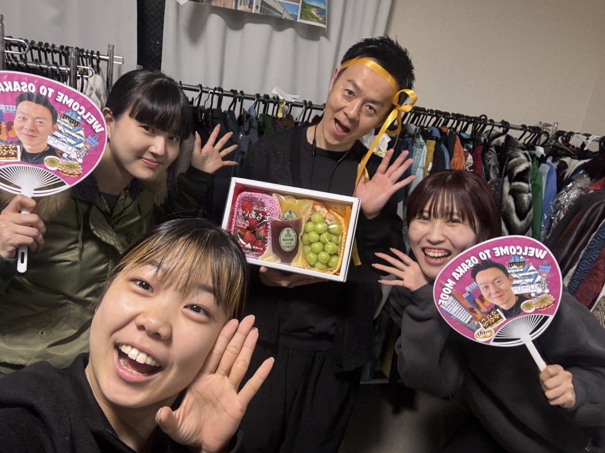 44歳（し合わせ）。
今年も周りをhappyにしたい💕
#誕生日写真
#仕事仲間と誕生日