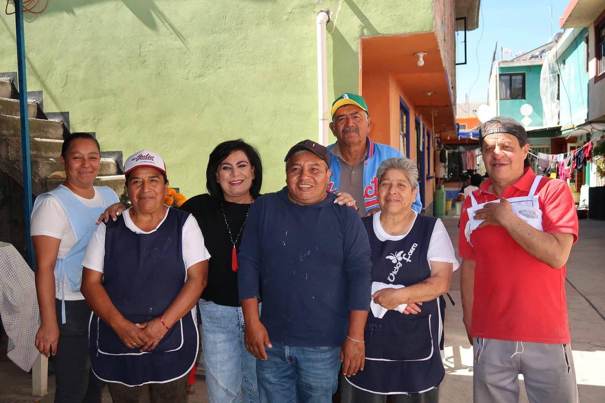 yamak_lupita's tweet photo. ✅Hoy visitamos algunas de las casas que nos abrieron sus puertas durante la campaña 🏠😊.
¡Gracias por su confianza y por compartir sus ideas con nosotros! Juntos seguimos trabajando por un mejor futuro 💪.
#LupitaYamak #Distrito07 #SeguimosContigo https://t.co/kcRZUvTJZ6