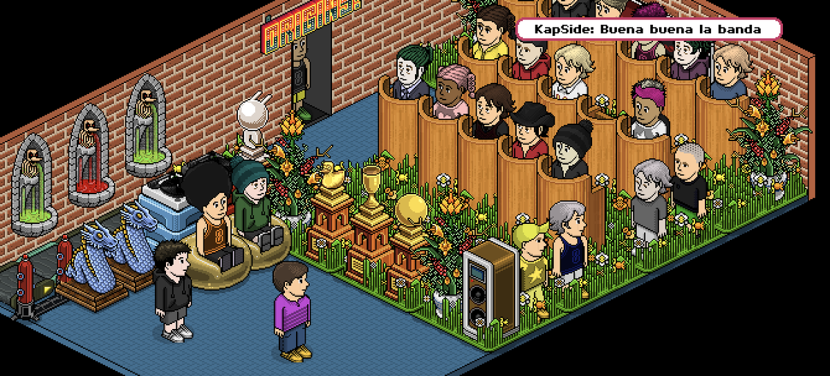 CL4S1C0's tweet photo. TRADEOS LOCOS, en la sala de #Acmer, quien da más? https://t.co/FhkSaNRjsw