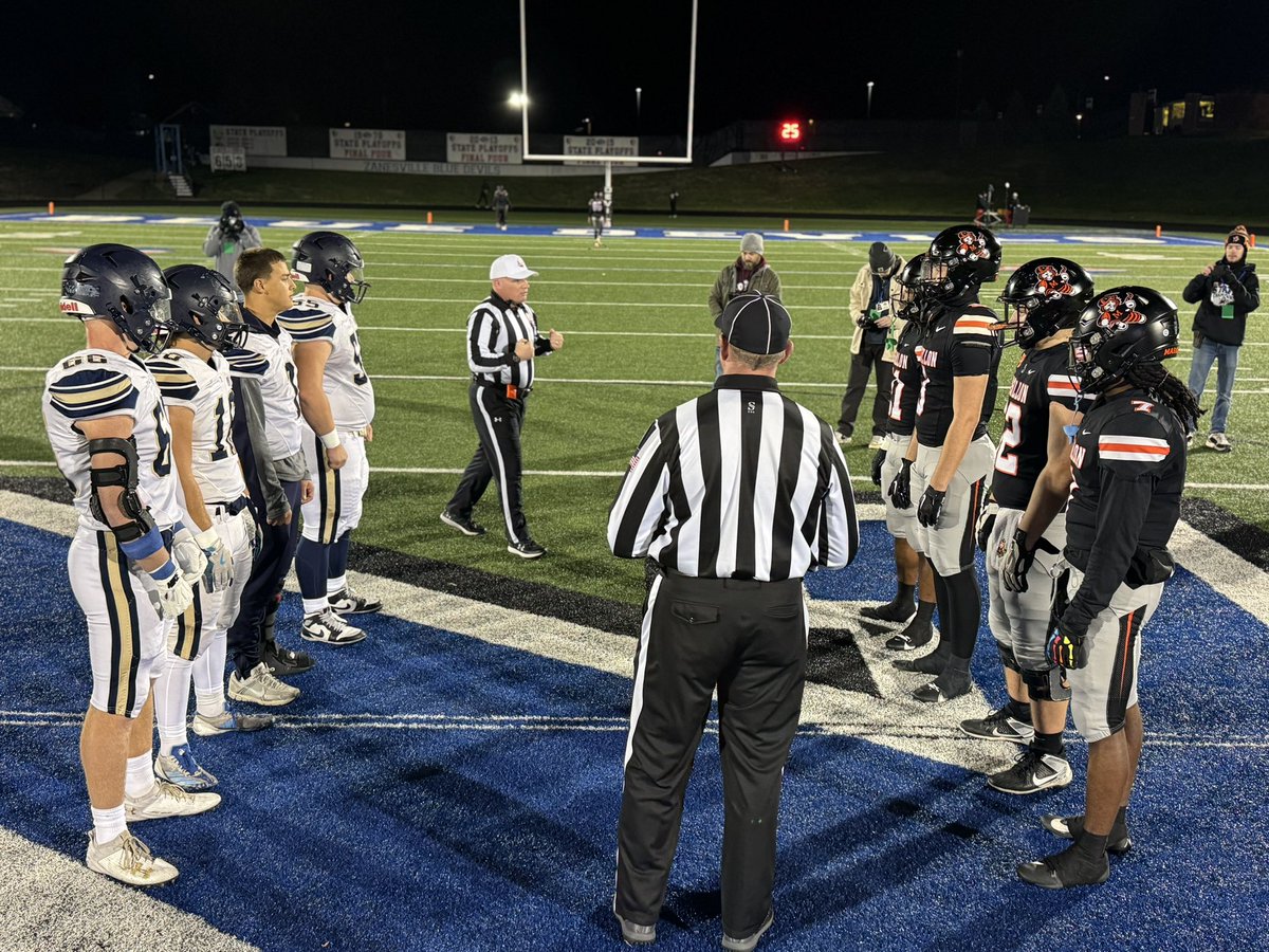 Q92Sports's tweet image. The #Q92Sports #Score7 Game of the Week. 

Massillon Vs Teays Valley. 

Listen here: player.amperwave.net/2446