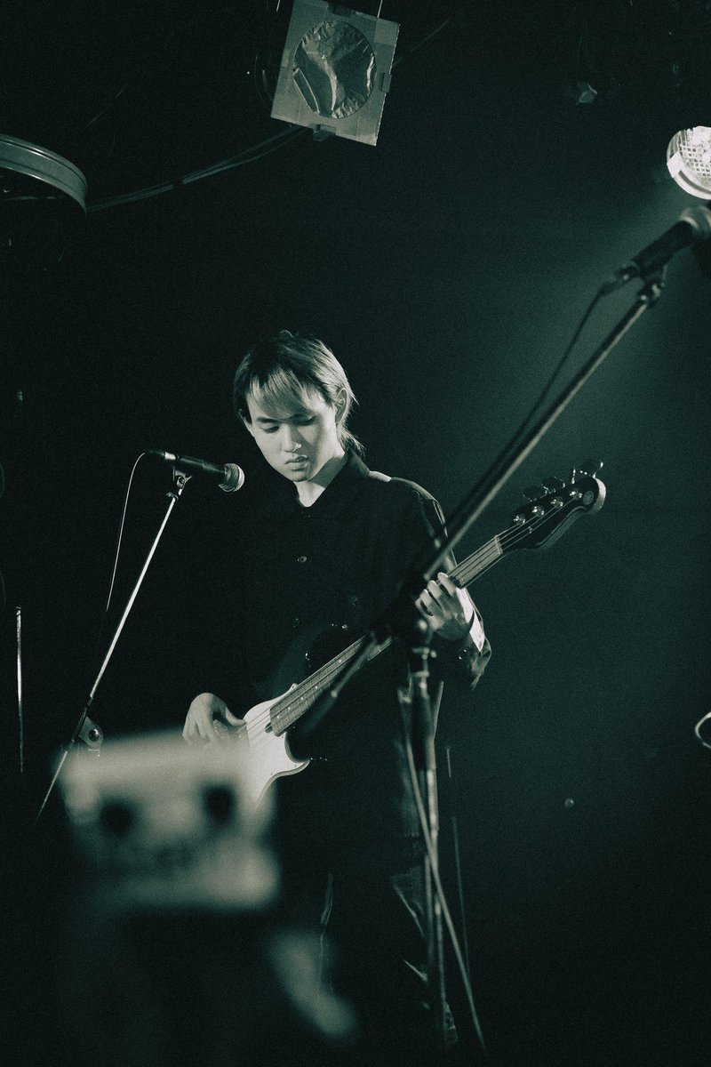 いつもサポートでベースを弾いてくれていたりんたろう<a href="/tani_watari/">Rintaro Oshima</a>がmorensojiのメンバーに入ってくれました！4人組となったmorensojiをよろしくお願いします！(photo by たかの@takaveru43 )