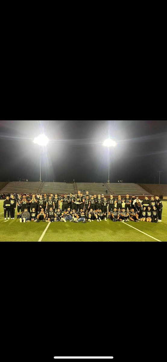 Creed Newkirk (@creednewkirk7) on Twitter photo Gold Ball Szn🏆
Bi-District Champions
44-14🎯
<a href="/HoovM/">Coach Hoover</a> <a href="/KaleSteed/">Kale Steed</a> <a href="/TexasElite7v7/">Da Elite Crew (DEC)</a> <a href="/PressPassSports/">Press Pass Sports</a> Gold Ball Szn🏆
Bi-District Champions
44-14🎯
<a href="/HoovM/">Coach Hoover</a> <a href="/KaleSteed/">Kale Steed</a> <a href="/TexasElite7v7/">Da Elite Crew (DEC)</a> <a href="/PressPassSports/">Press Pass Sports</a>