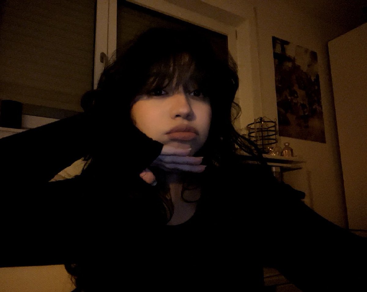 guys i’m 20?!?! 🙈